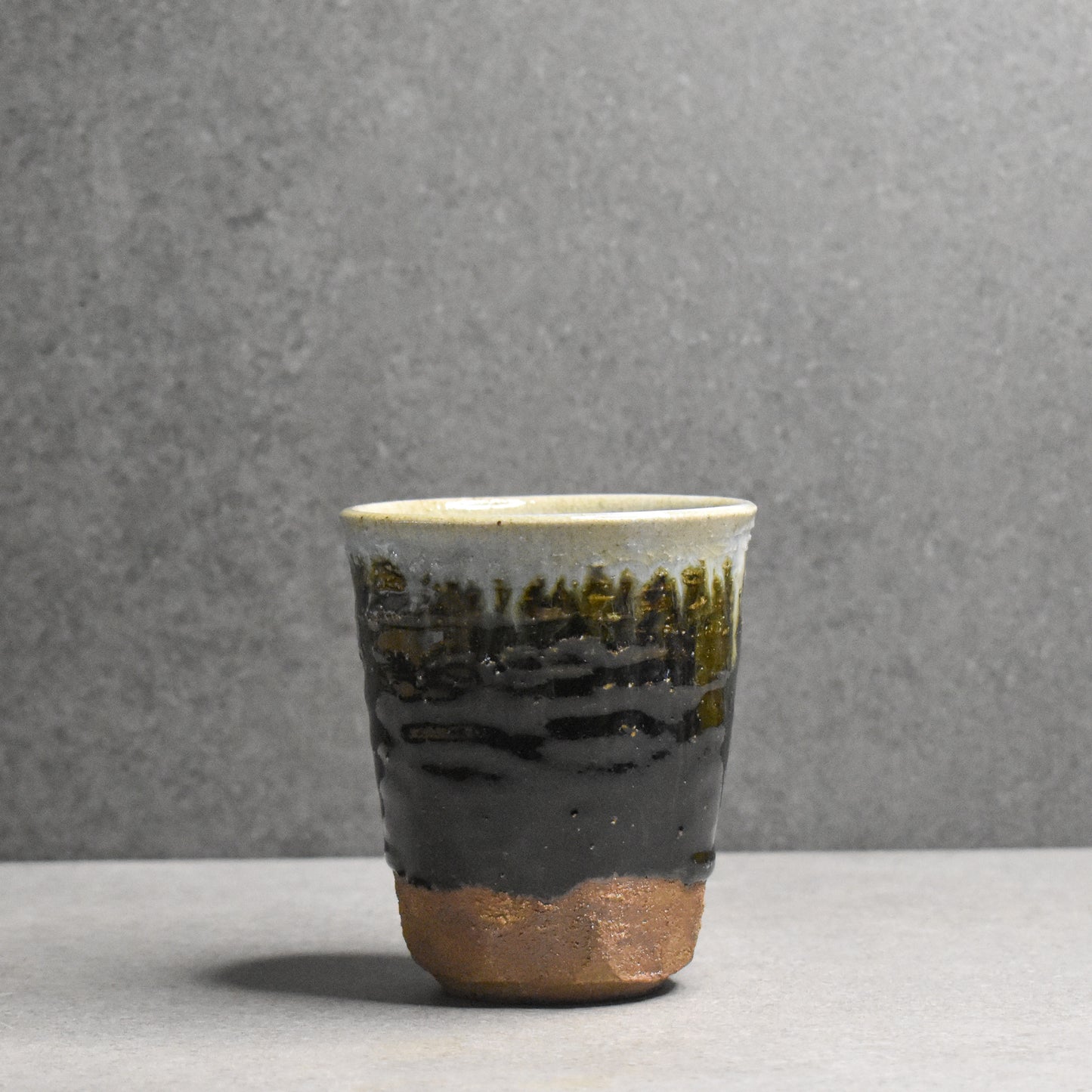 Tsutsue Kiln: Tall Karatsu Yunomi Cup