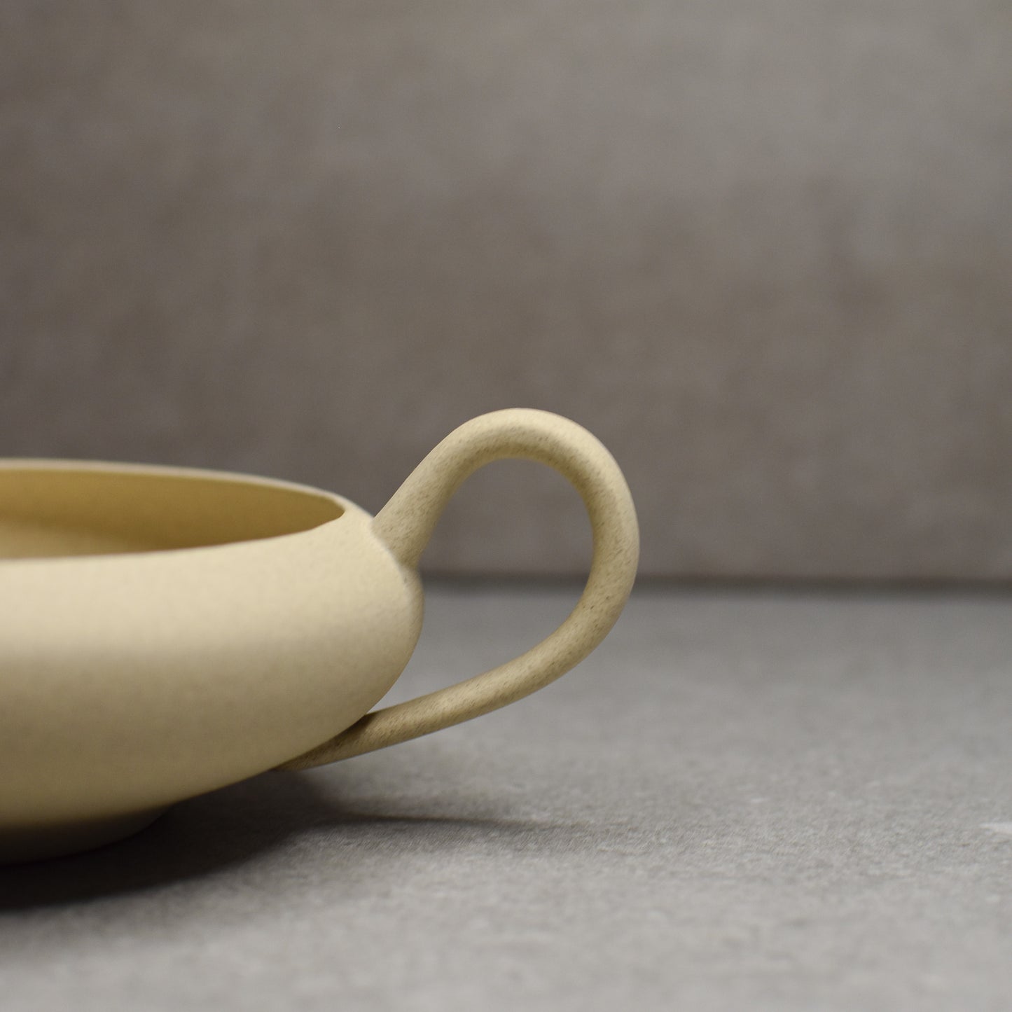 Jinsui kiln: Toki Yuzamashi (cooling jug) Kinari