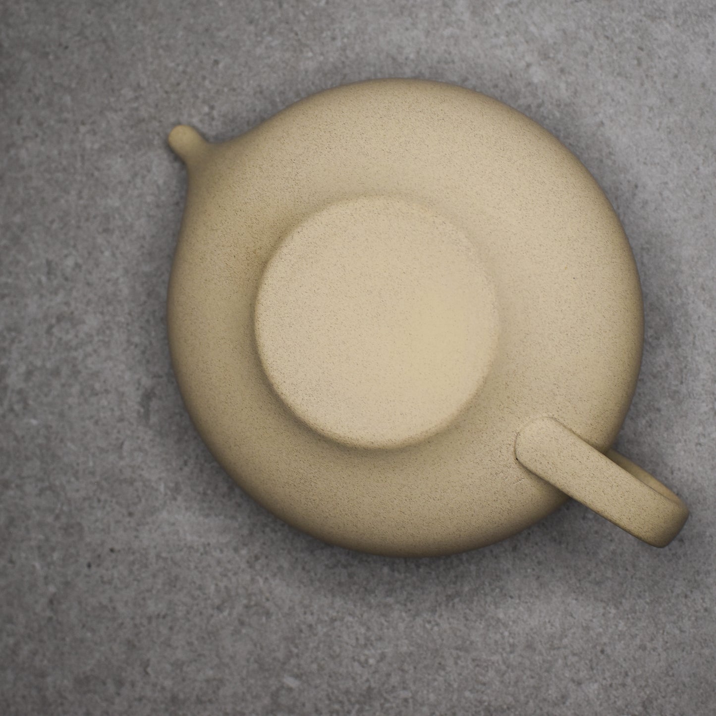 Jinsui kiln: Toki Yuzamashi (cooling jug) Kinari