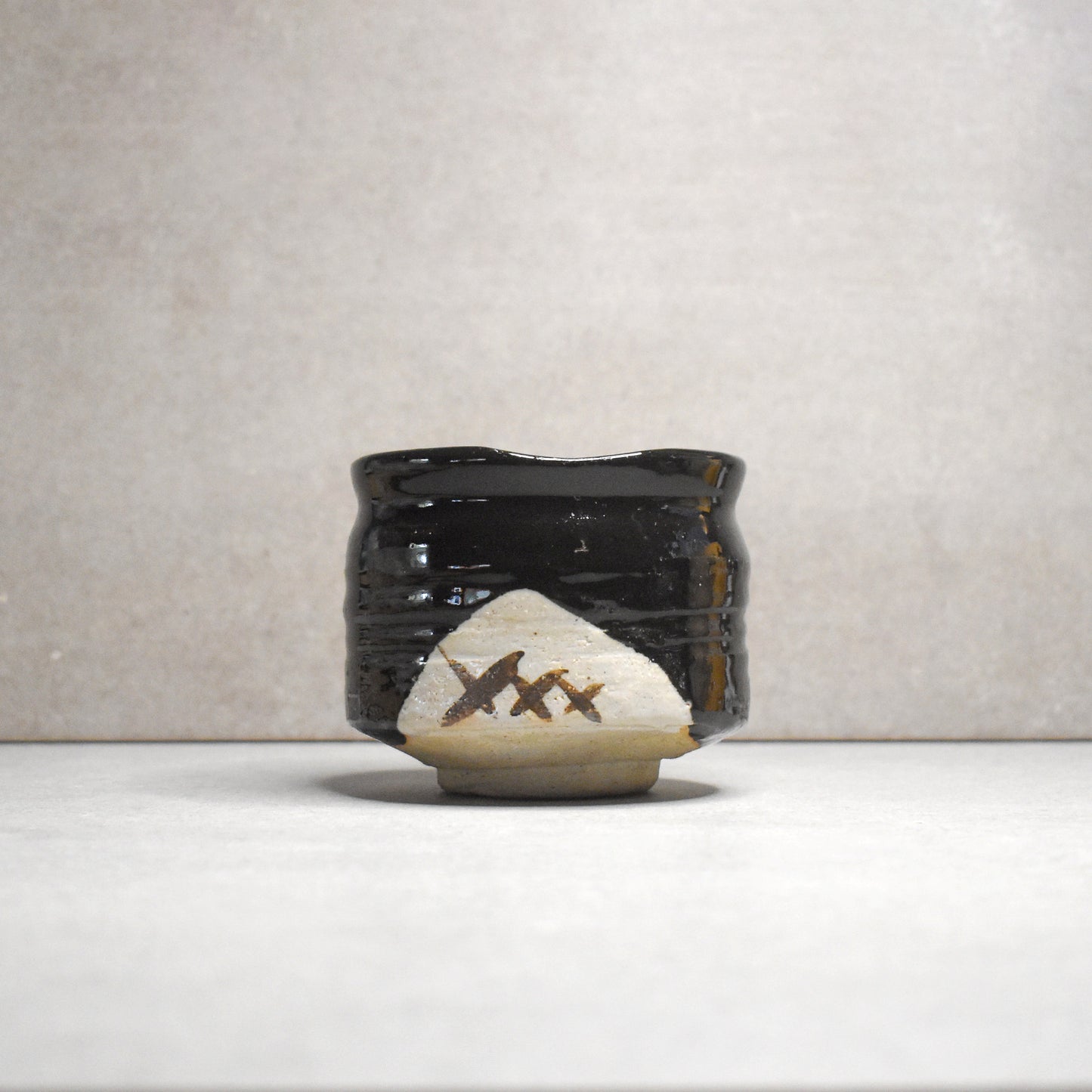 Vintage: Kuro-Oribe Chawan