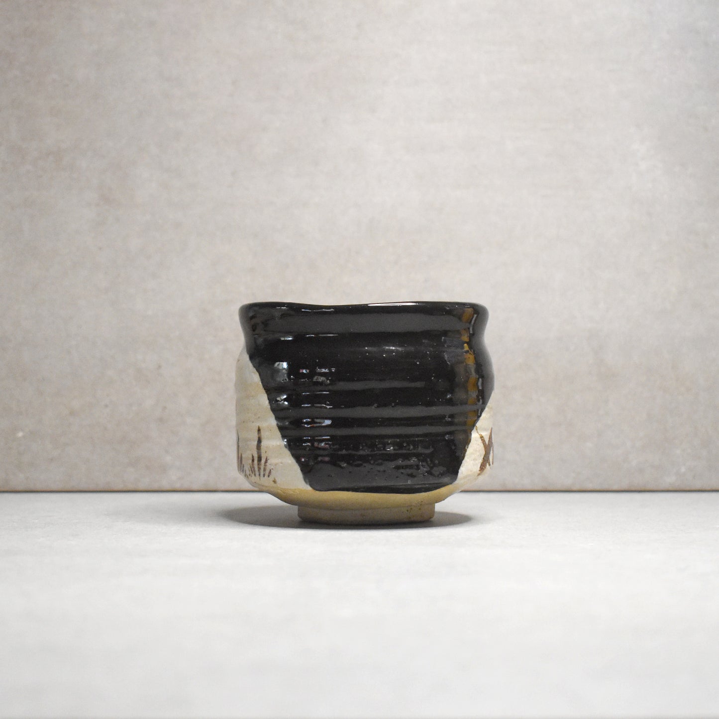 Vintage: Kuro-Oribe Chawan