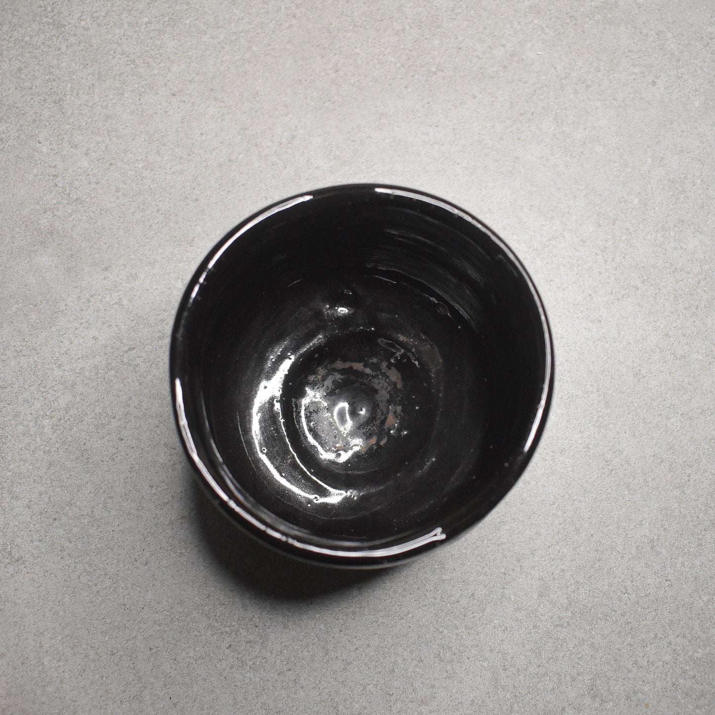 Vintage: Kuro-Oribe Chawan