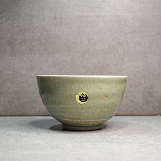 Hechimon: Celadon Chawan by Meishan Kiln