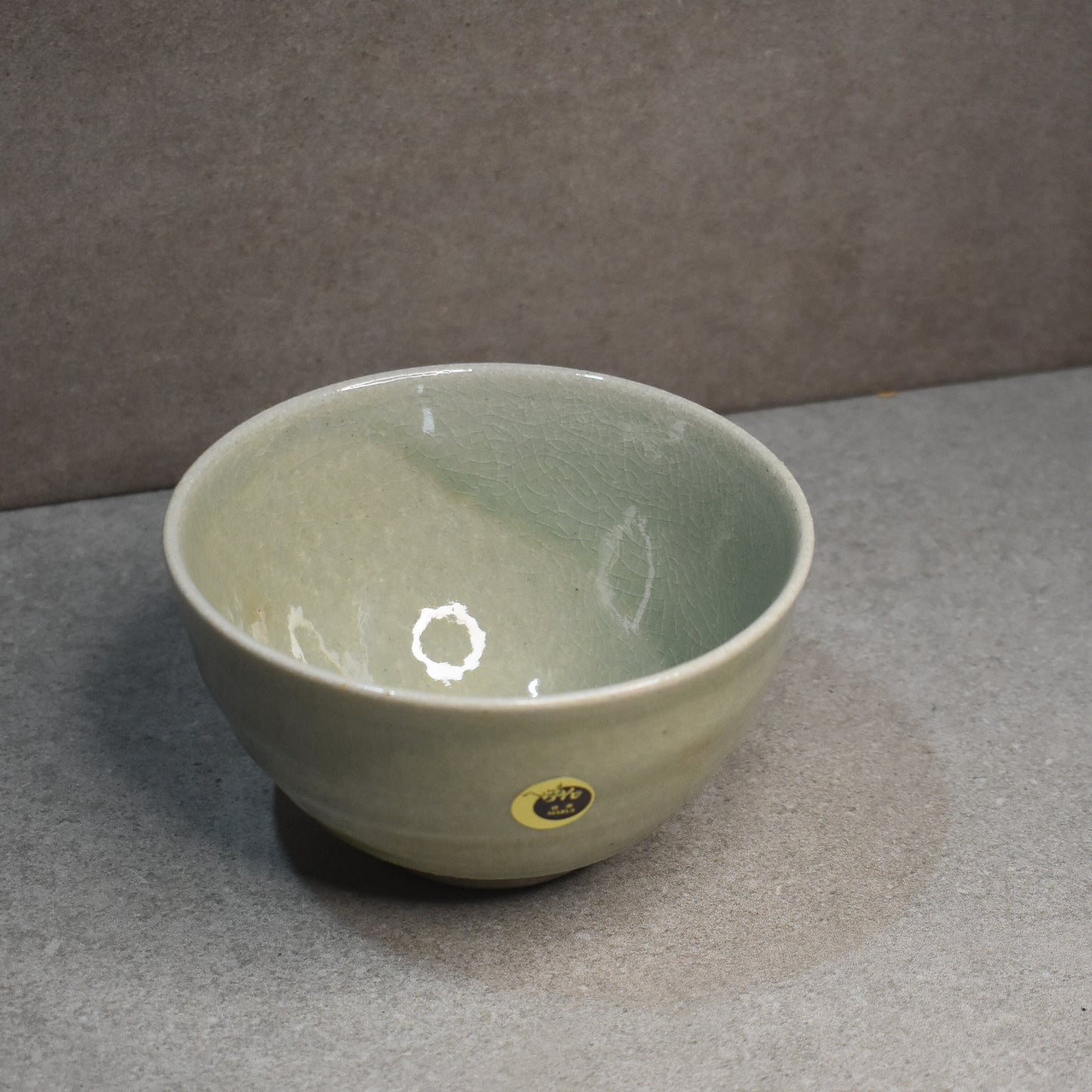 Hechimon: Celadon Chawan by Meishan Kiln