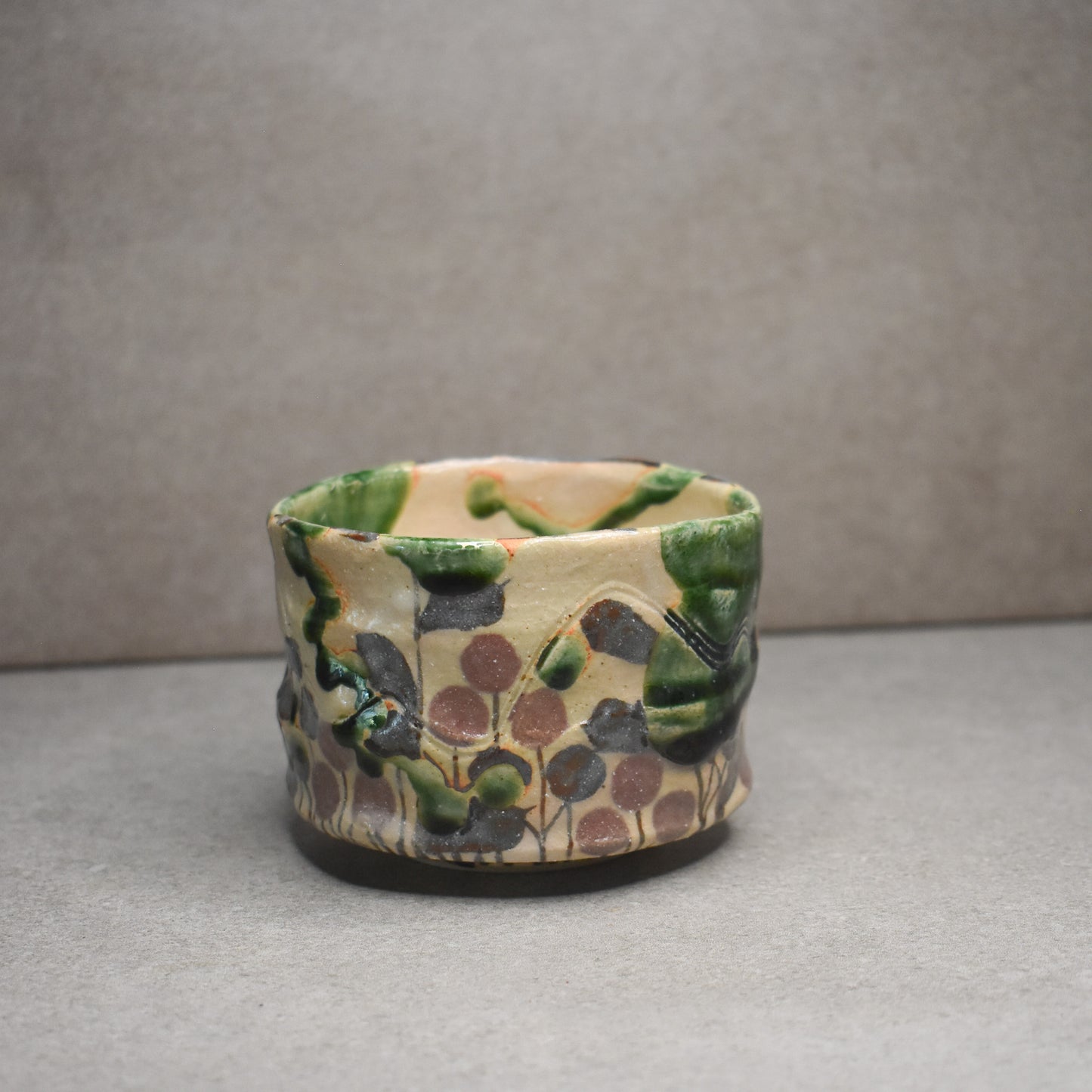 Minoru Toki:  Minoyaki Oribe Flower Chawan
