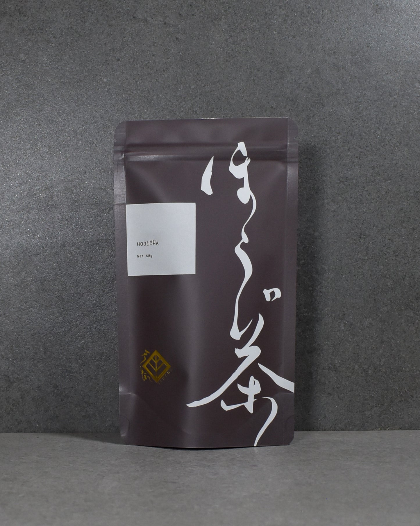 Kaneroku Matsumoto-en:  Yakushima Cedar Wood Smoked Hojicha