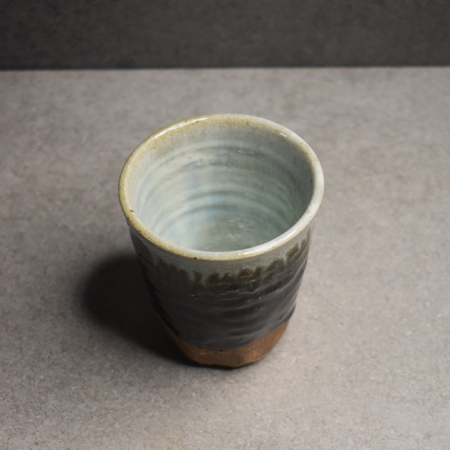 Tsutsue Kiln: Tall Karatsu Yunomi Cup mop