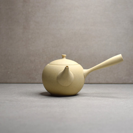 Jinsui kiln: Toki Maru Kinari Kyusu