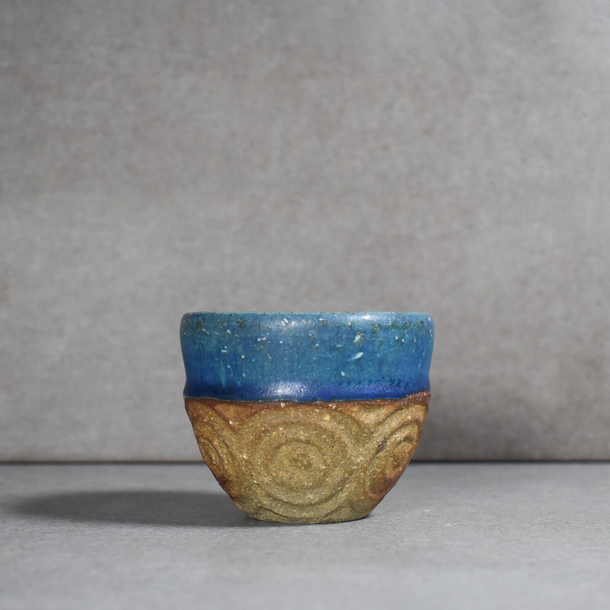 Kitagama: Yachimun Cobalt Tea Cups by Masamori Yonahara