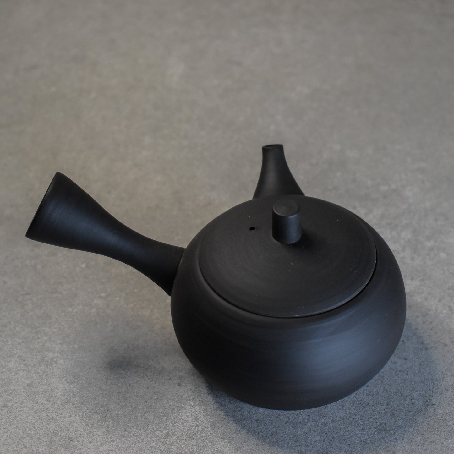 Saliu: Tokoname Ryo Kyusu