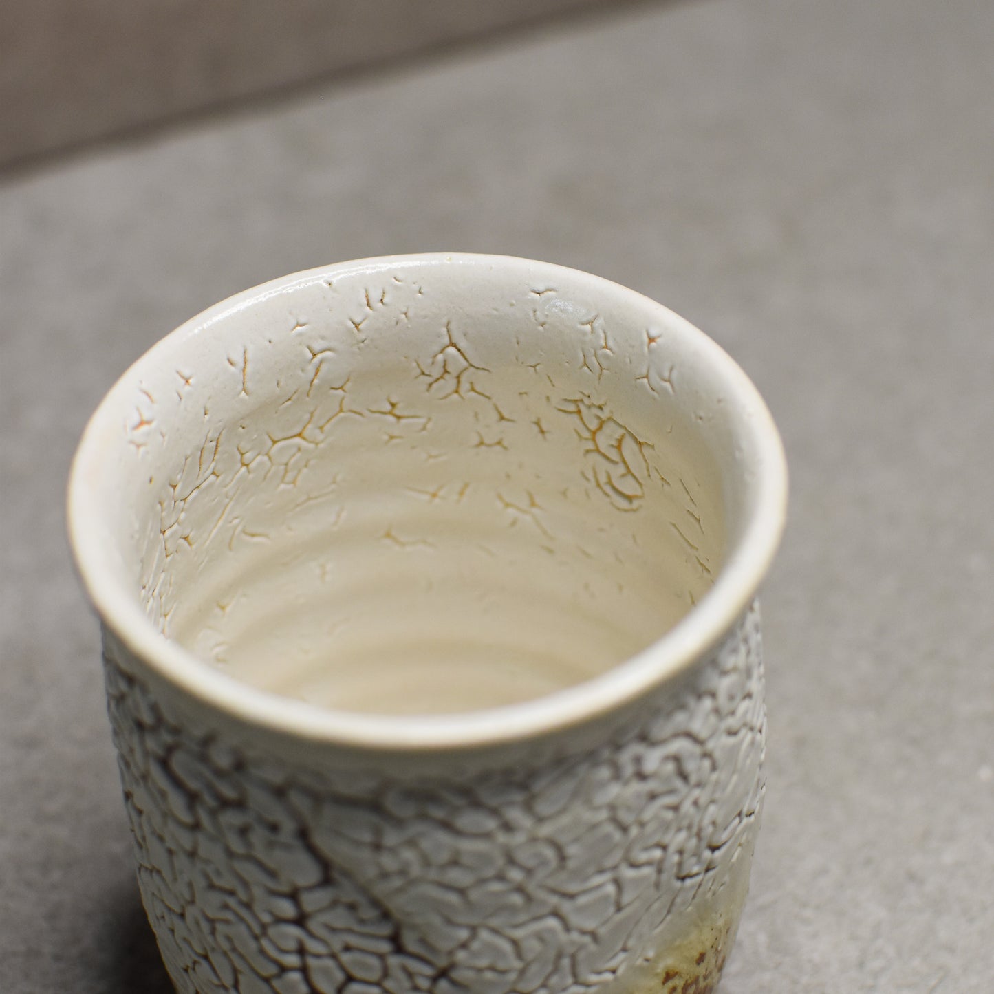 Meigama: Kairagi Yunomi Cup by Yoshitoshi Mukuhara