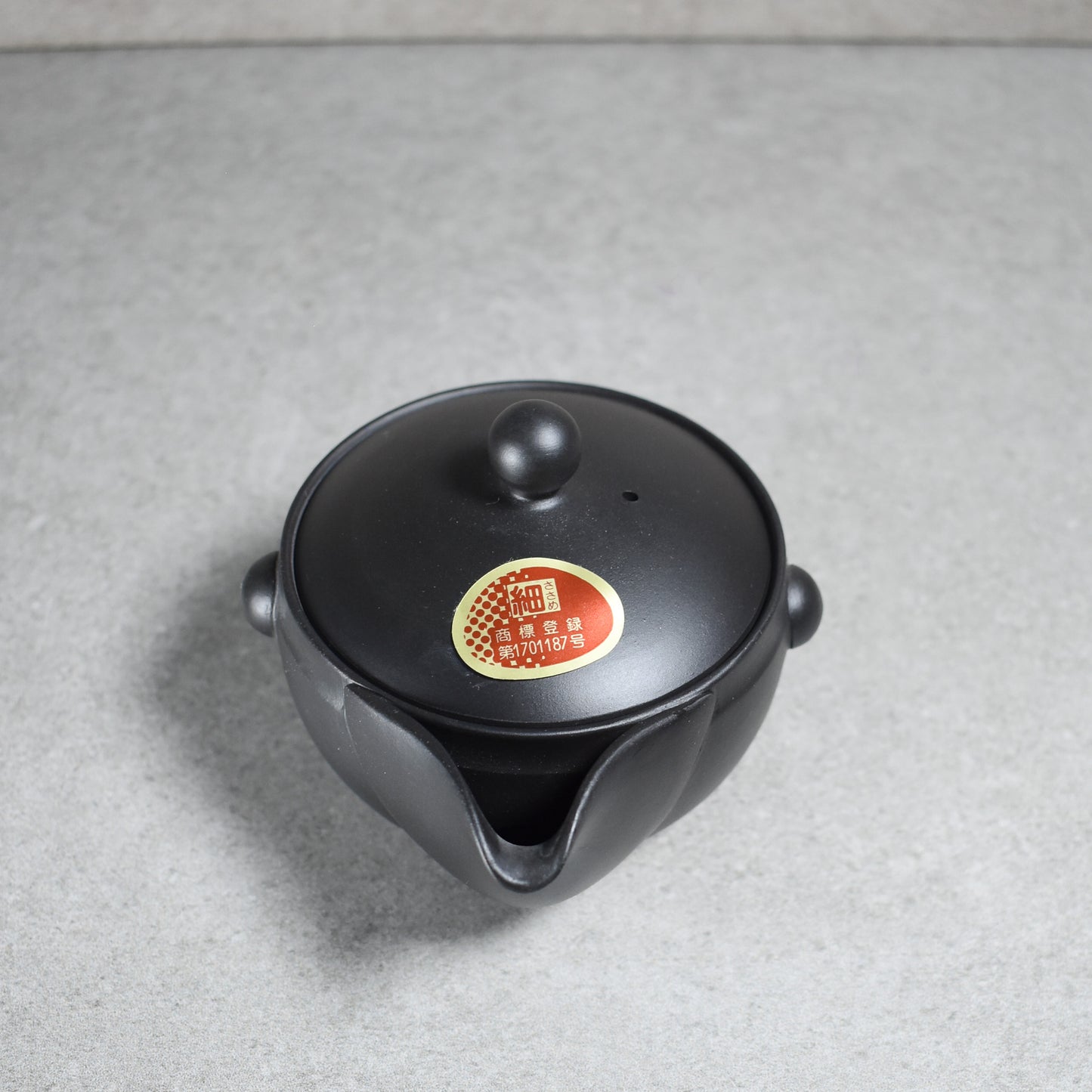 Tokoname: Koshisaku Black Houhin