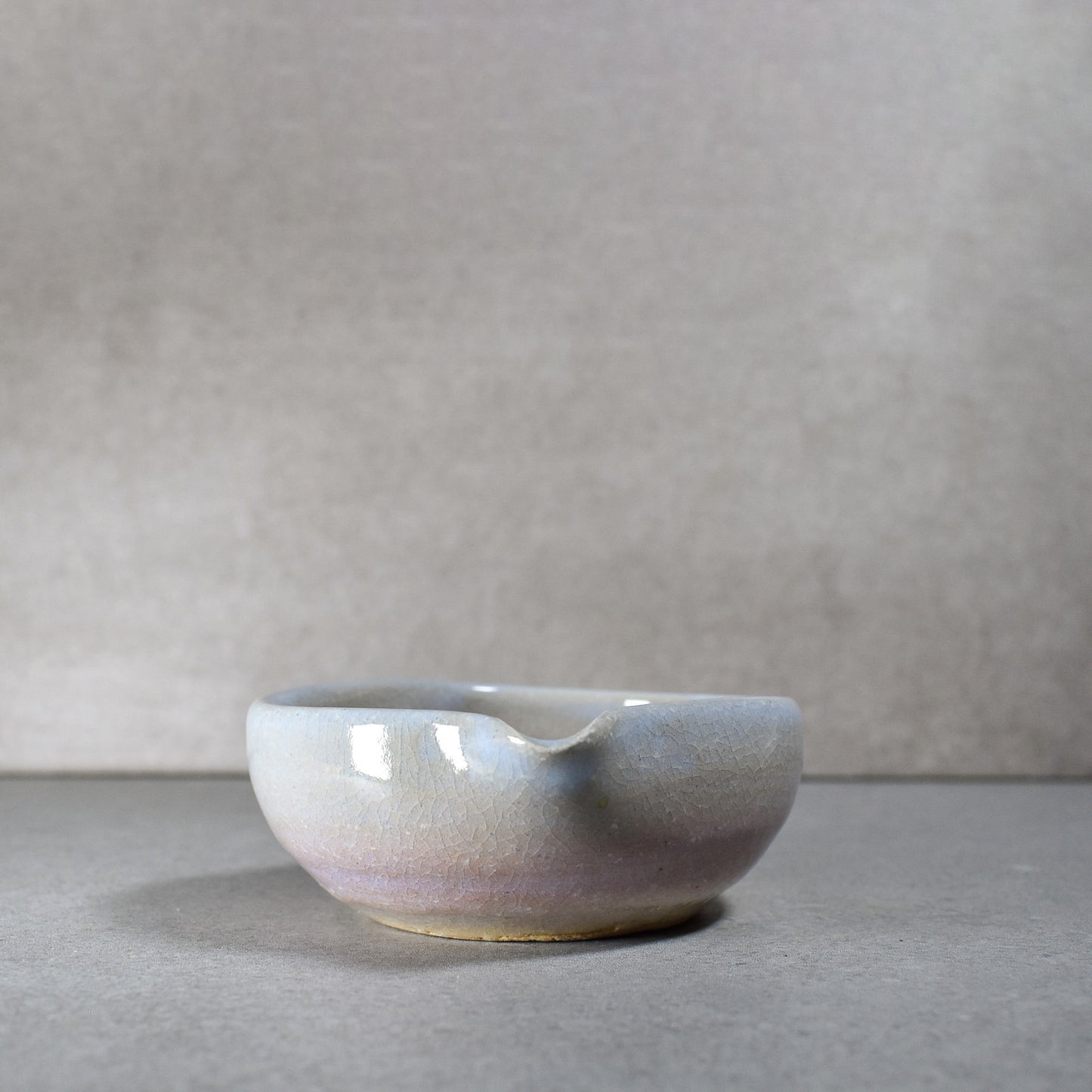 Senryuzan Hagi Pottery: Shallow Round Katakuchi