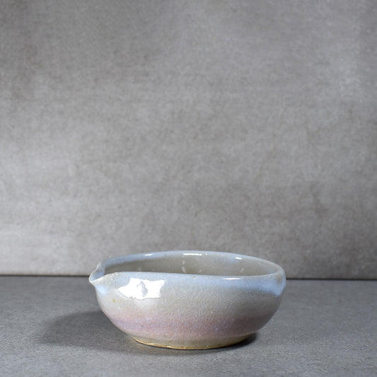 Senryuzan Hagi Pottery: Shallow Round Katakuchi
