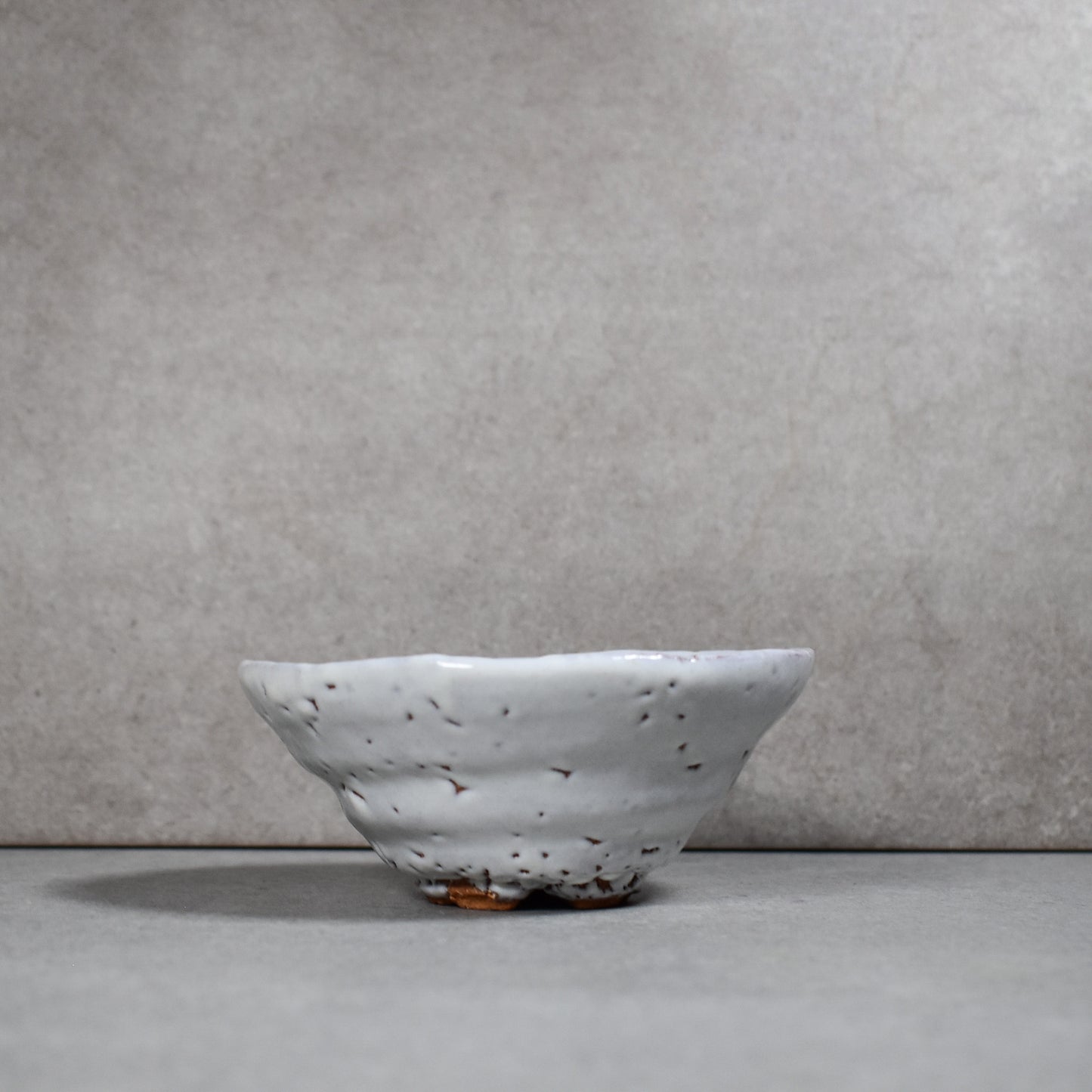 Tenryu Kiln: Oni Hagi-yaki Chawan by Itsuo Mito