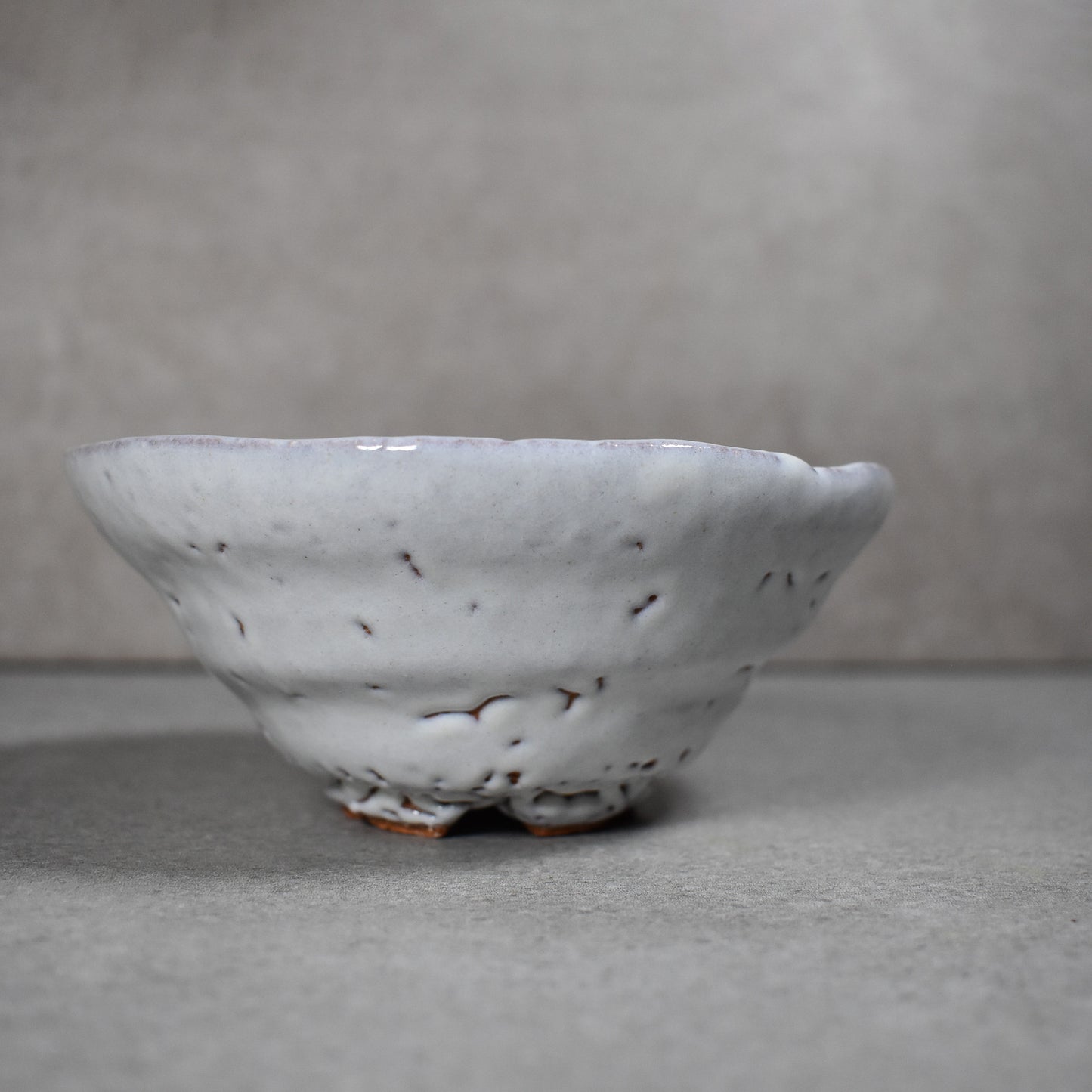 Tenryu Kiln: Oni Hagi-yaki Chawan by Itsuo Mito